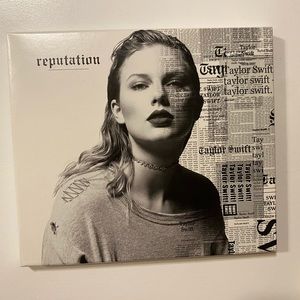 Taylor Swift Reputation Cd with poster